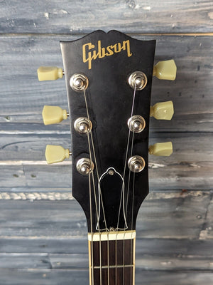 Used Gibson 2004 ES-333 front of headstock