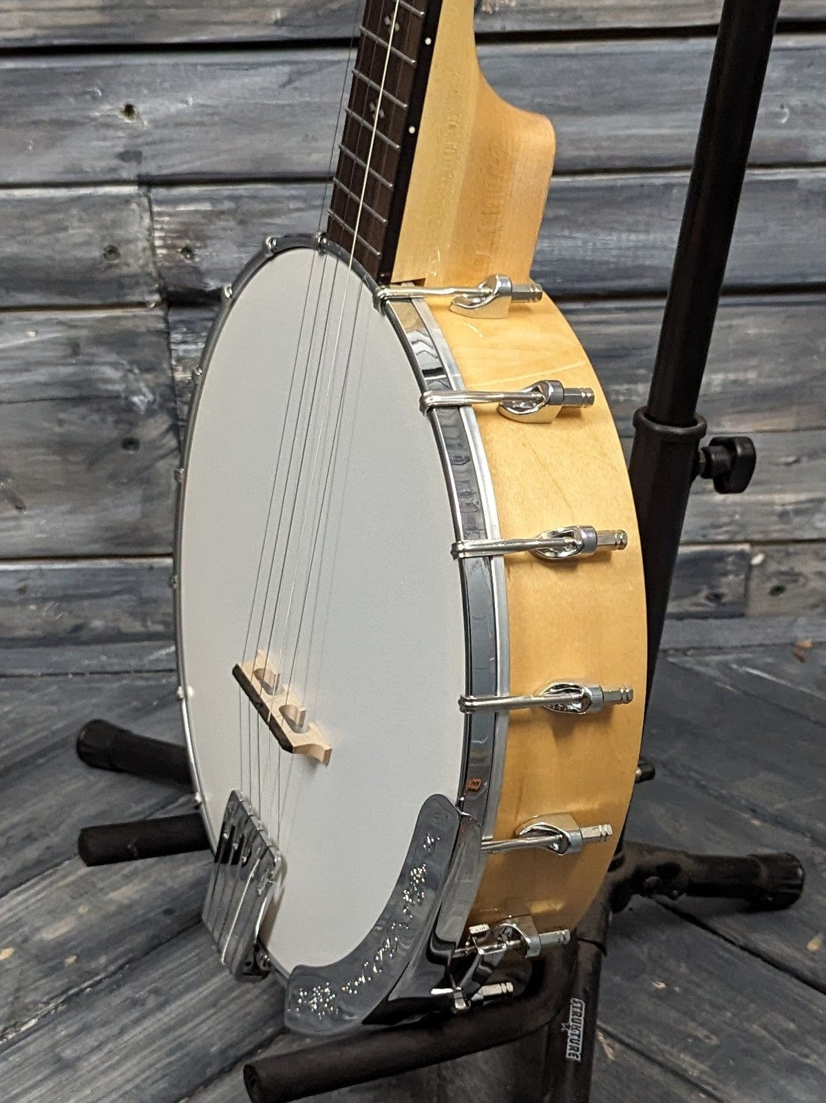 Gold Tone Left Handed CC-100/L bass side view of the body