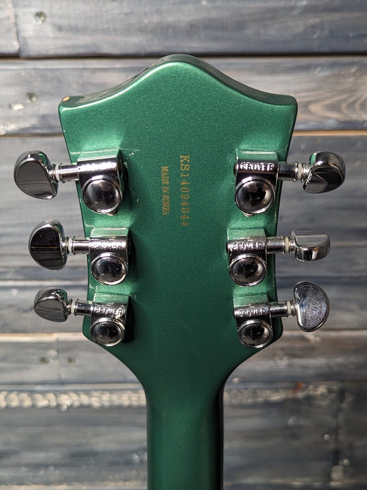 Used Gretsch G5622T-CB back of headstock