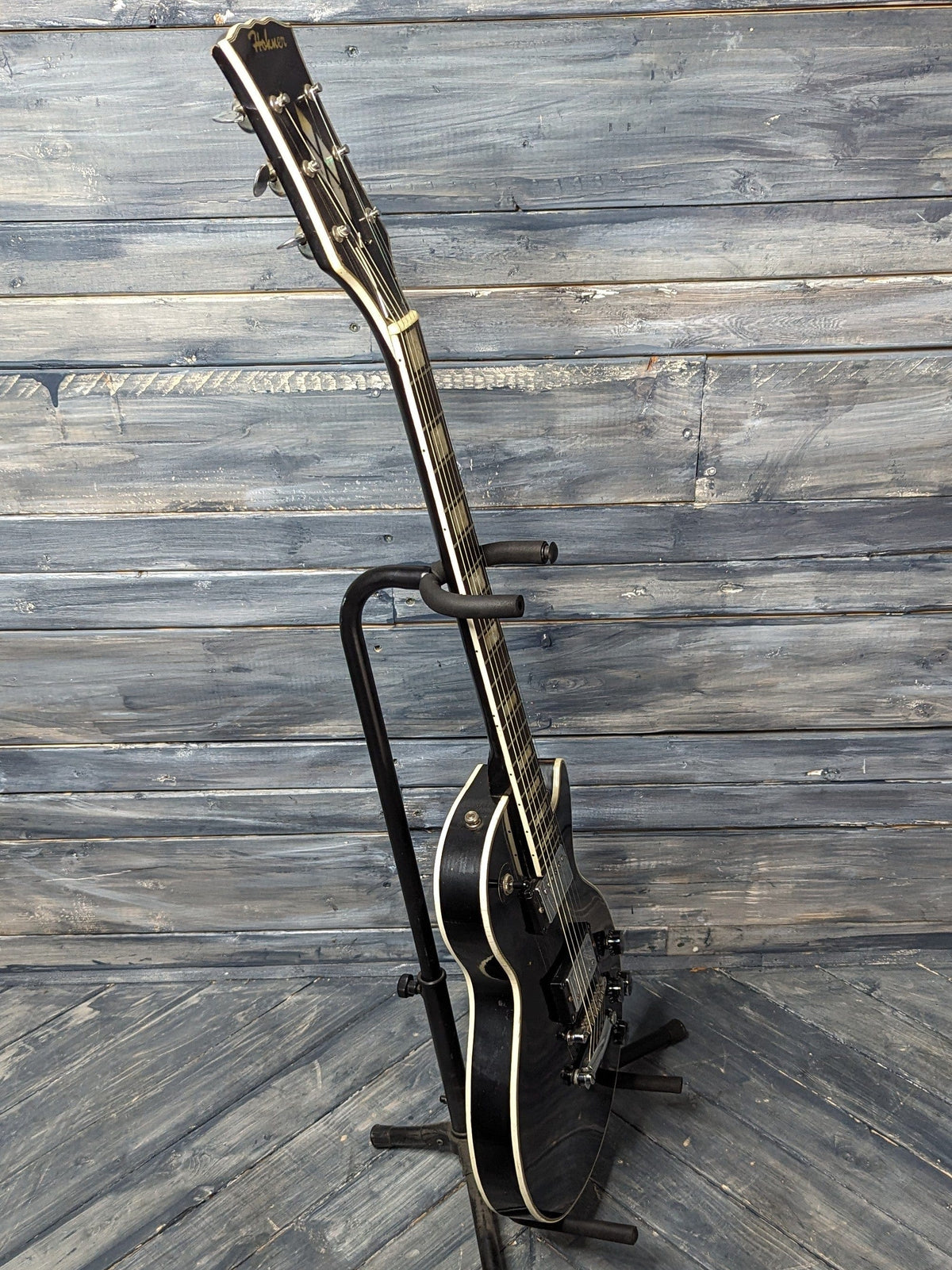 Used Hohner full bass side view of the guitar