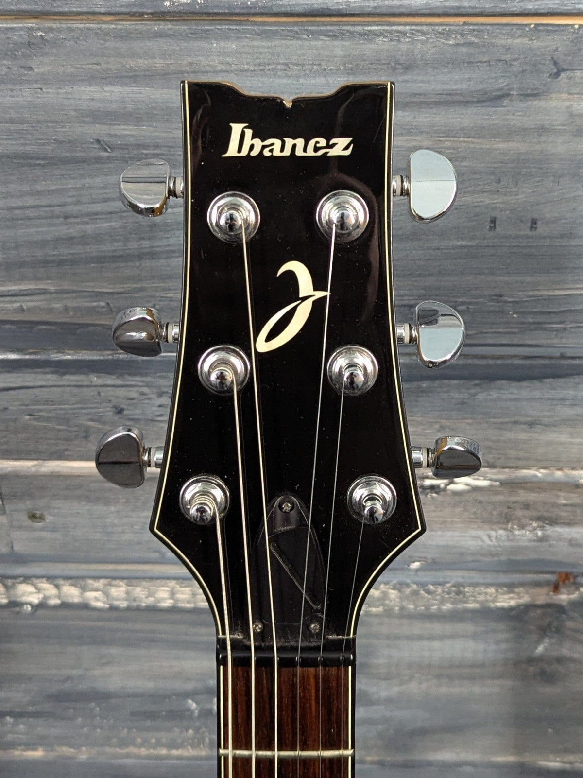 Used Ibanez ART100 front of the headstock