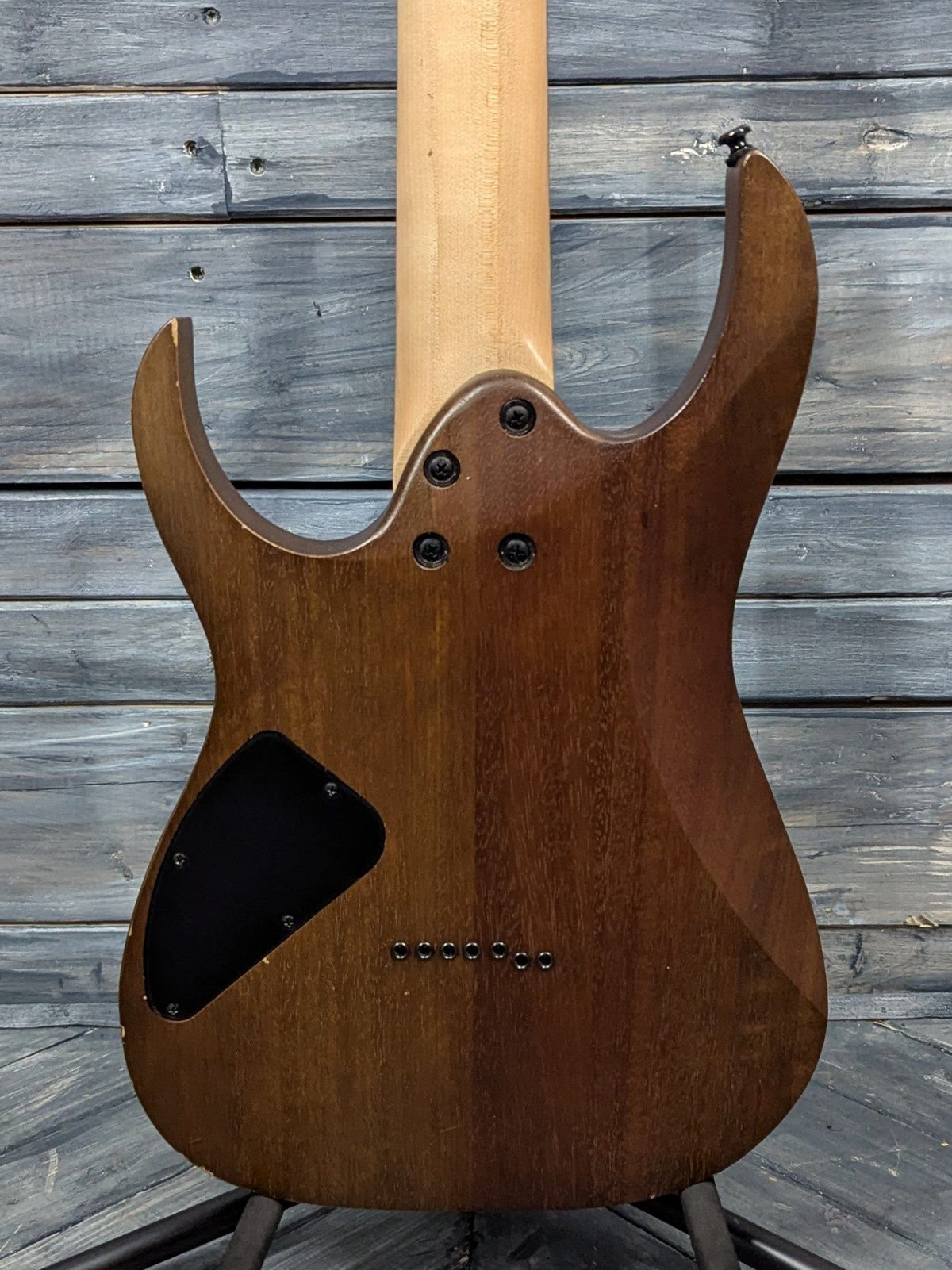 Used Ibanez RG7421 Standard 7-String Electric Guitar