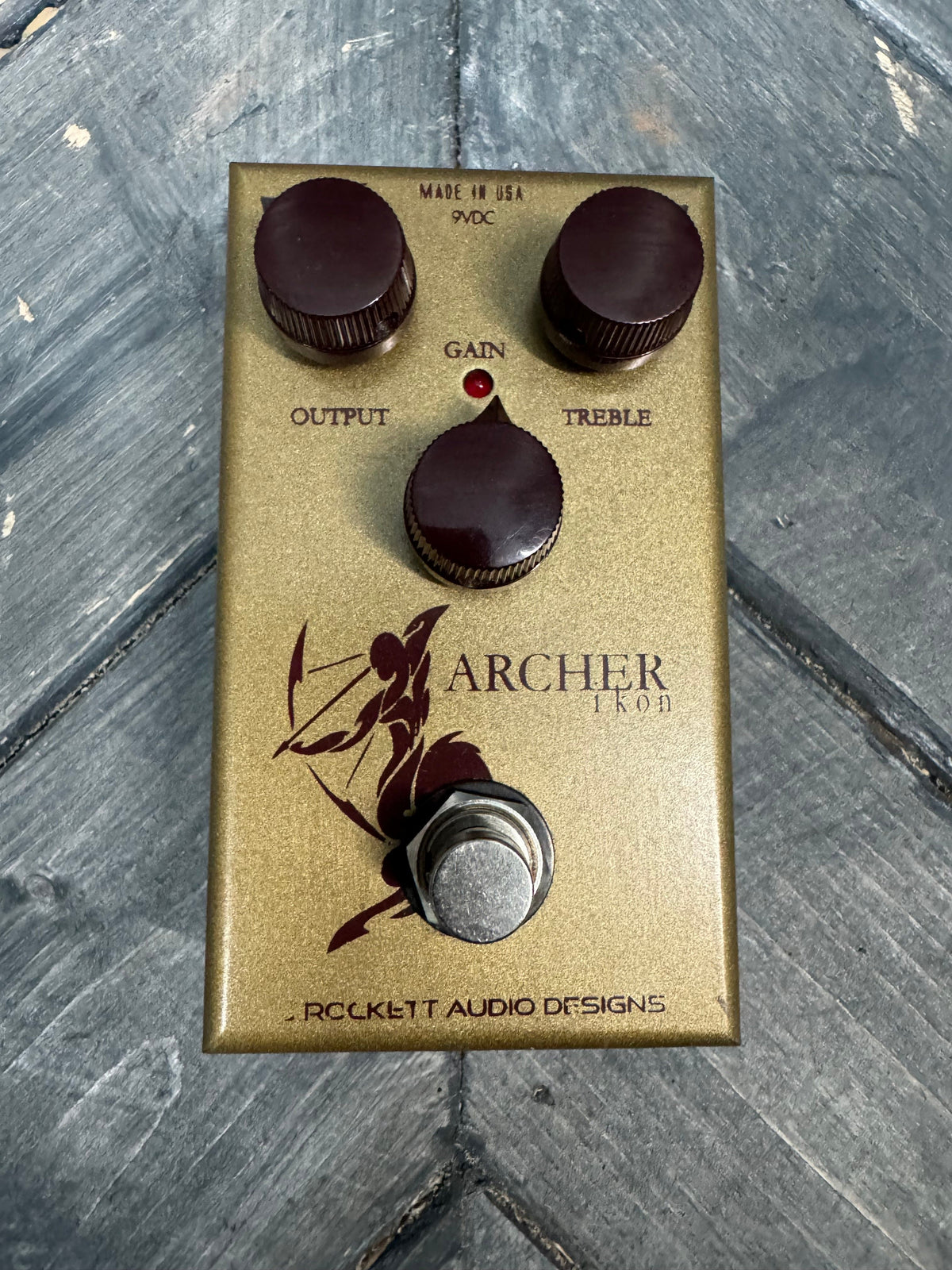 This is photo of the front of the pedal.