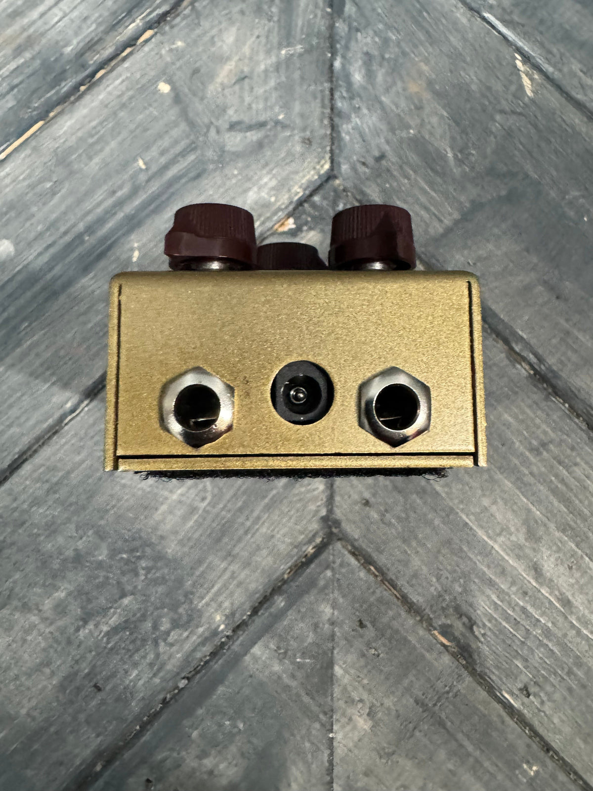 This is photo of the side of the pedal.