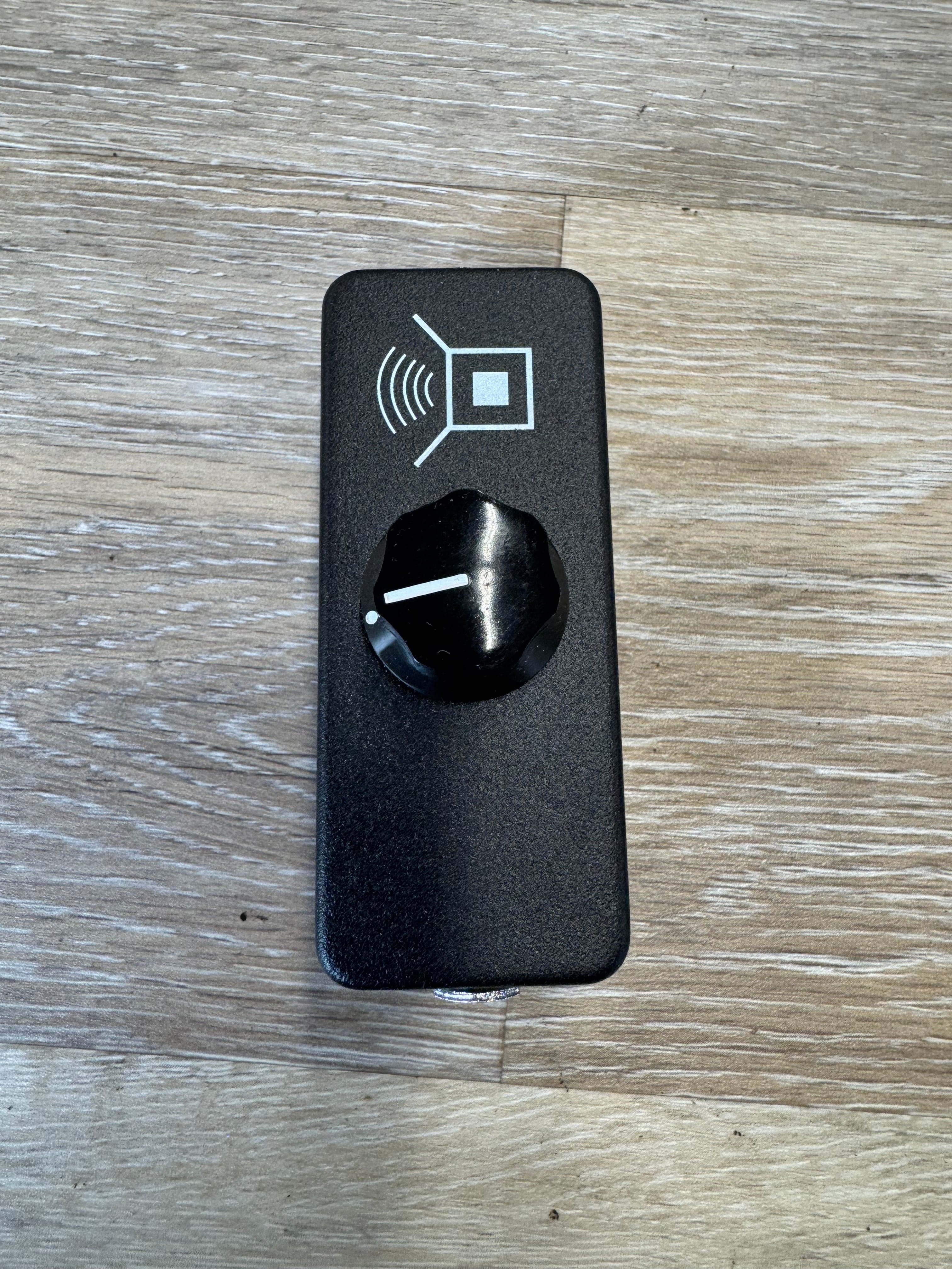 JHS Pedals Attenuator