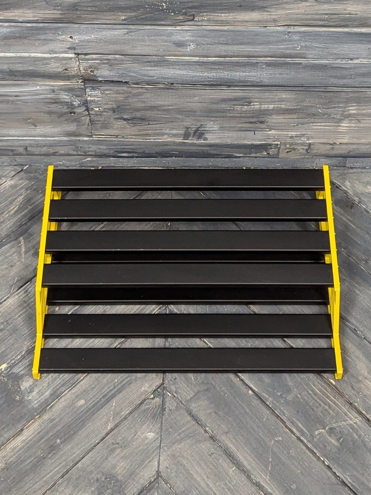 Nux Accessory Used Nux EFX NBP-L Bumblebee Large Pedalboard with Soft Case