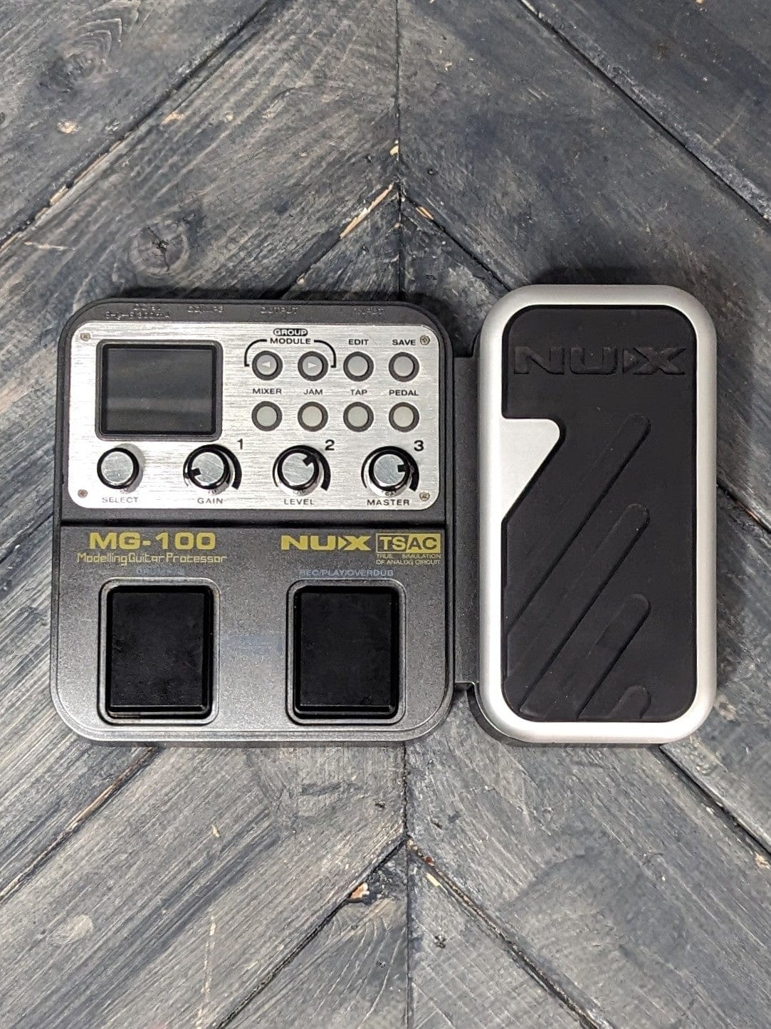 Nux pedal Used NUX MG-100 Modeling Guitar Processor Pedal