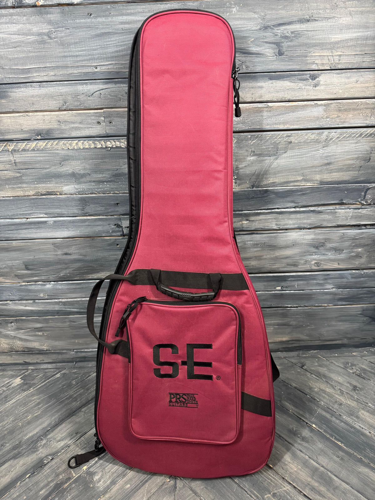This is photo of the gigbag.