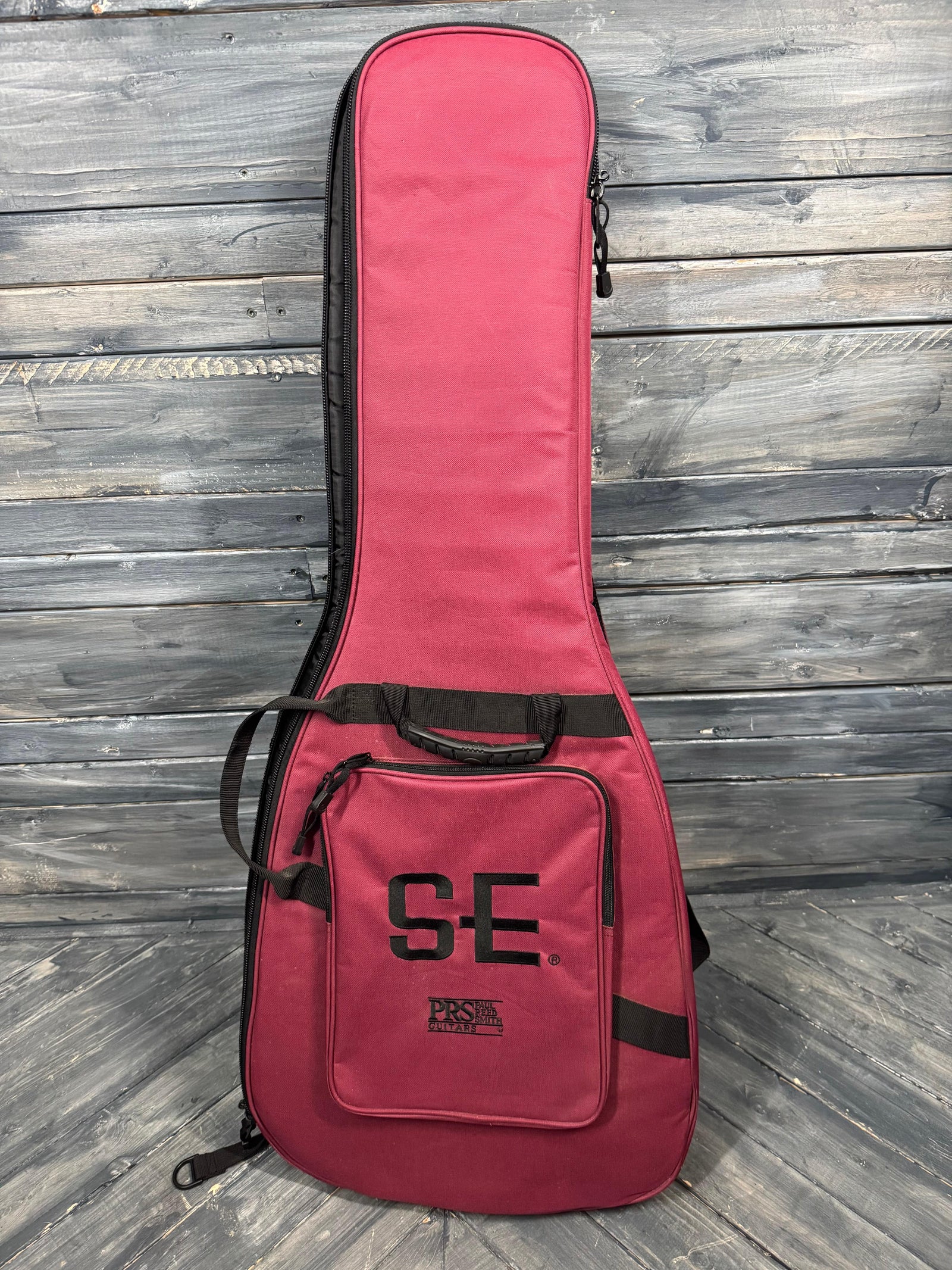 This is photo of the gigbag.