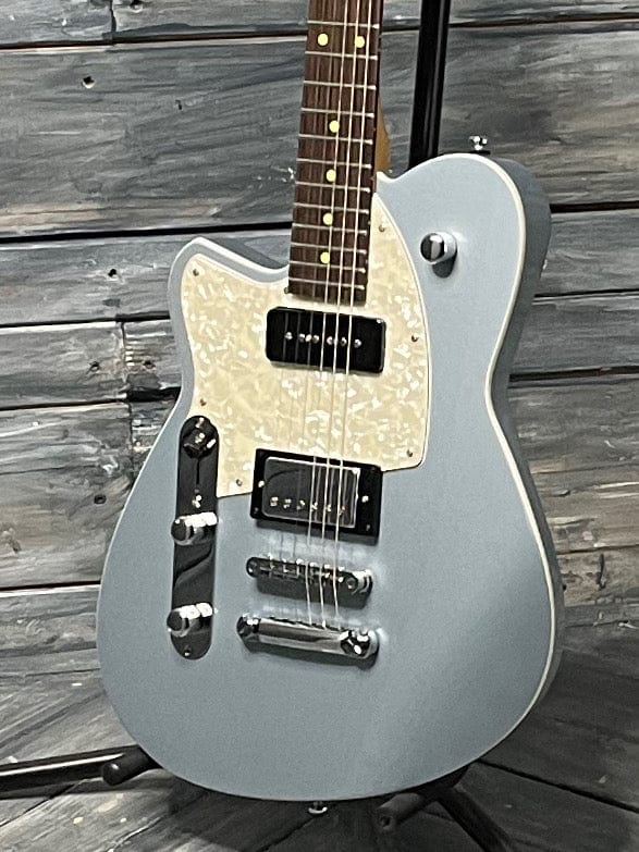 Reverend Left Handed Double Agent OG bass side view of the body