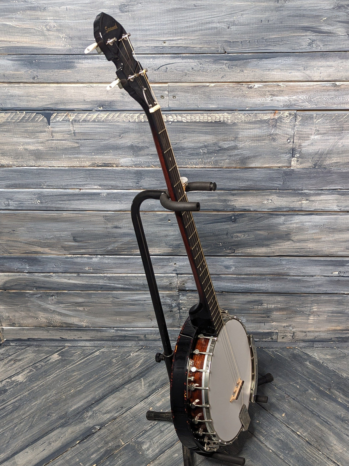 Savannah Left Handed SB-100L full treble side view of banjo