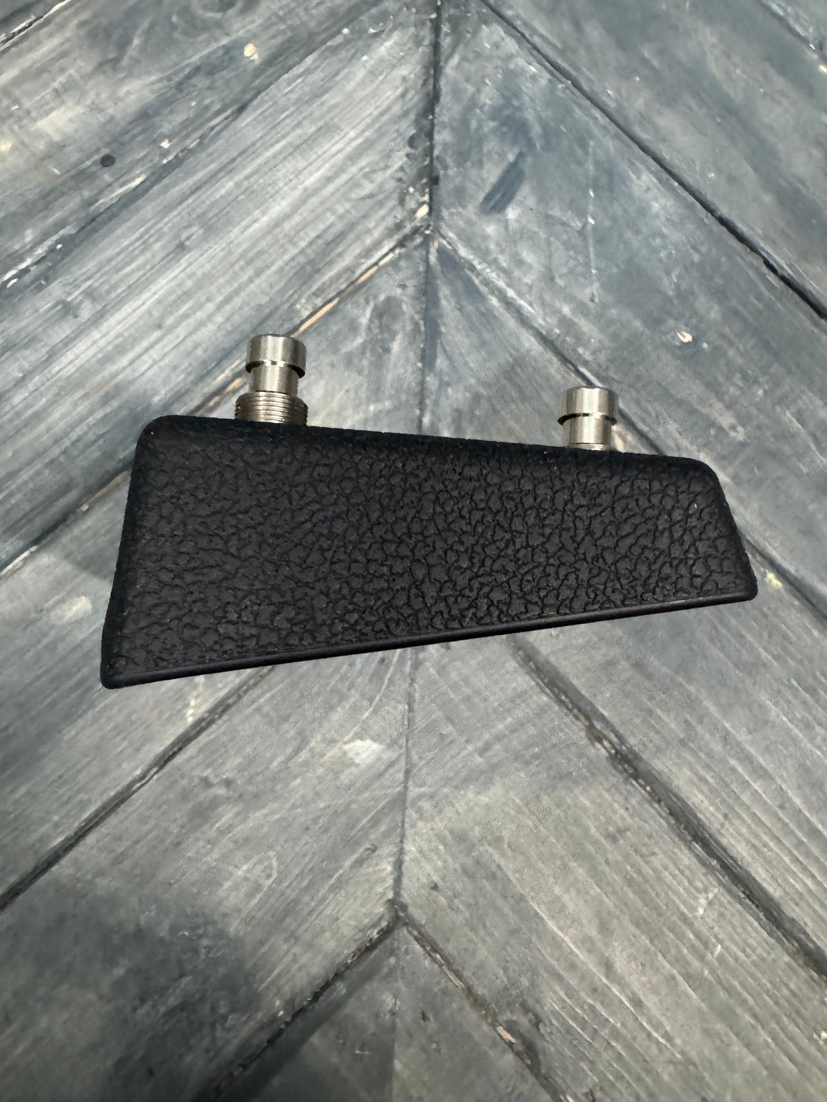 This is photo of the side of the pedal.