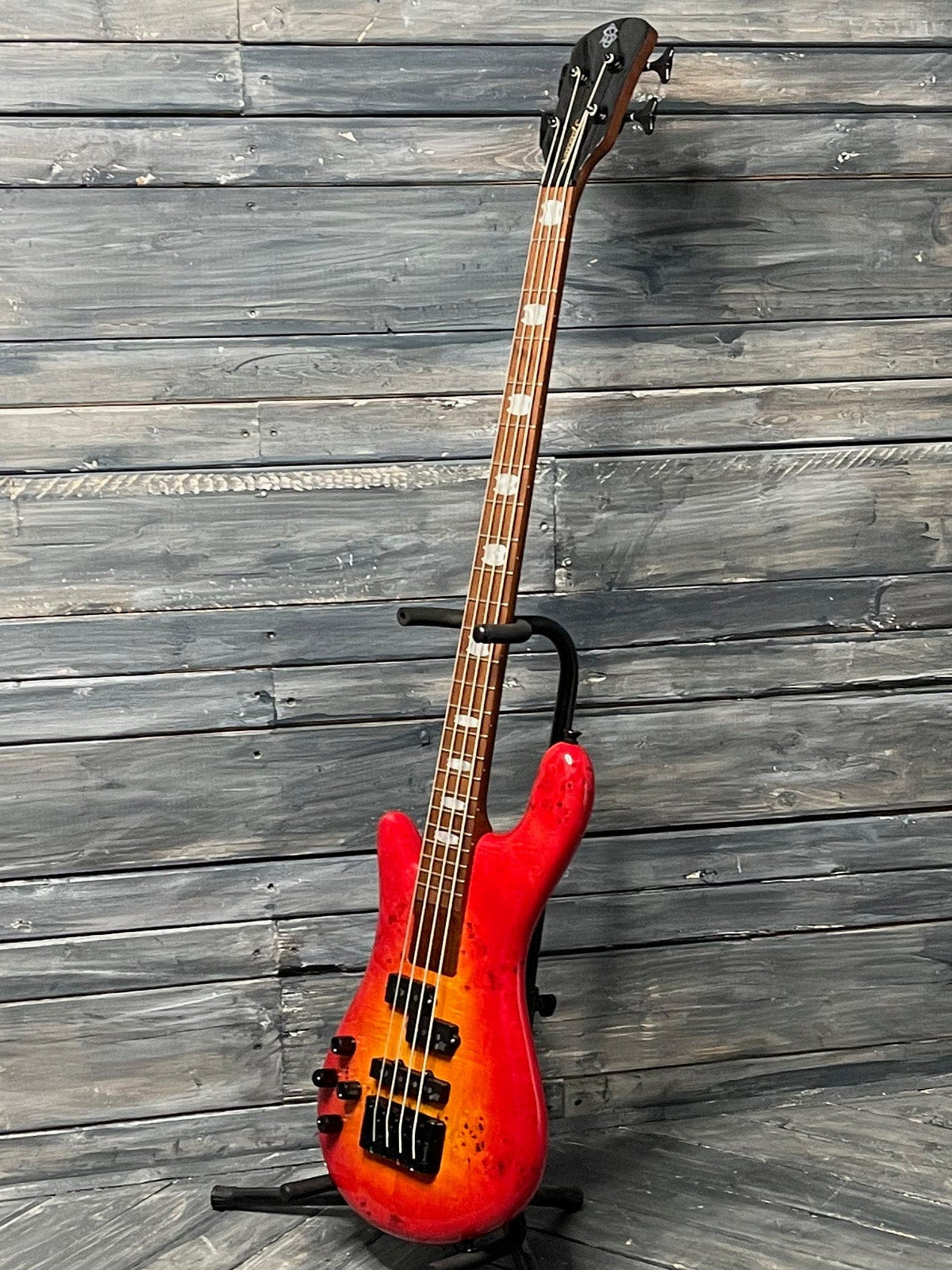 Spector Electric Bass Spector Left handed Euro Bolt 4 EUROBOLT4INRLH 4 String Electric Bass- Inferno Red