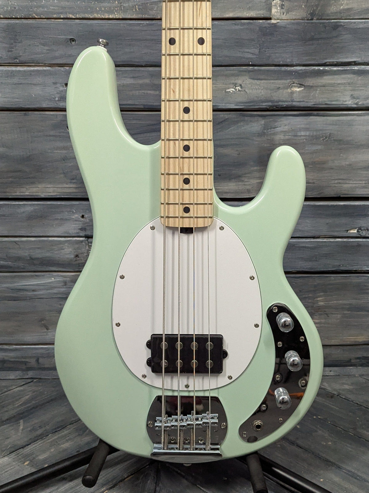 Sterling by Music Man StingRay Ray4 close up of the body