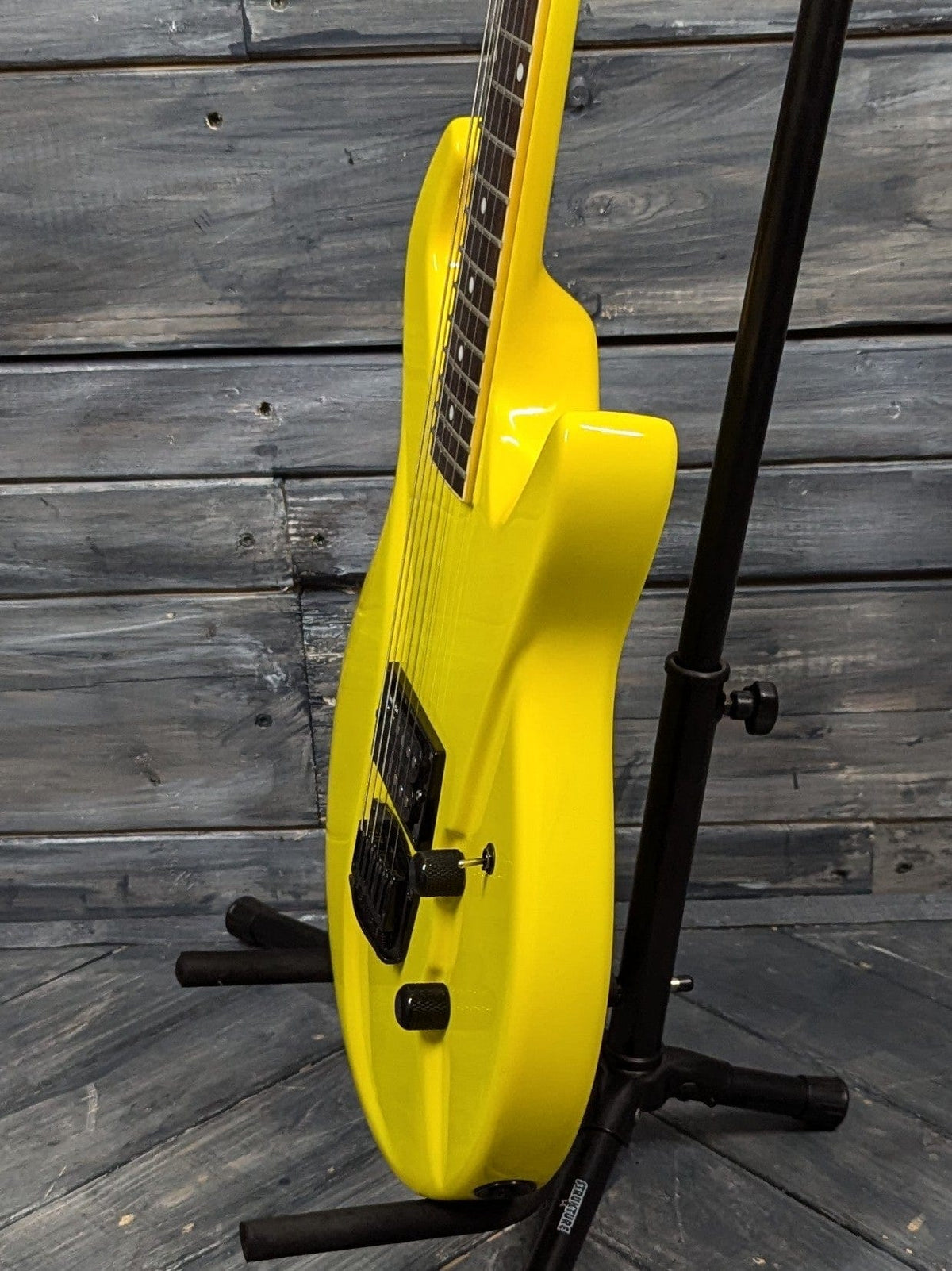 Switch Electric Guitar Used Switch Vibracell Electric Guitar with Gig Bag