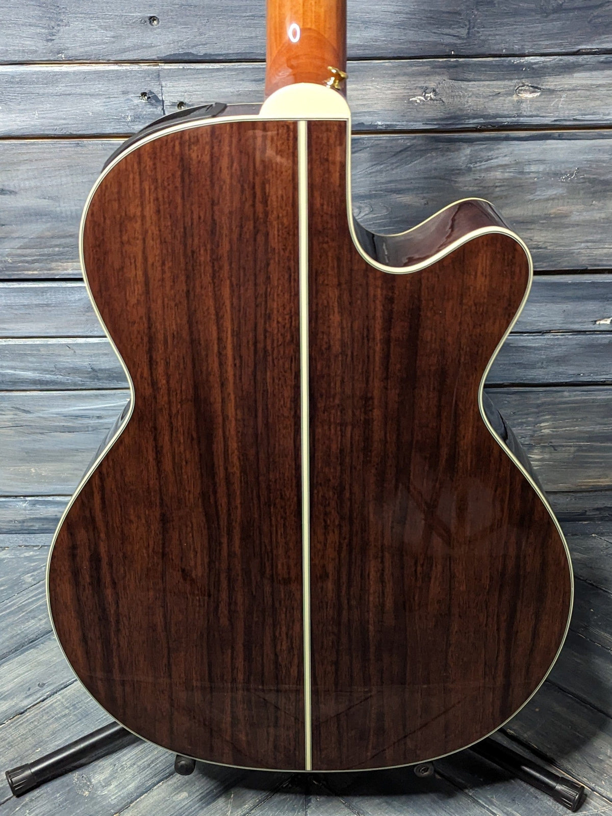 Takamine Left Handed GN51CE close up of the back of the body