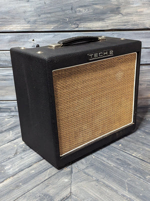 Used Tech 21 Trademark 10 left side of the amp