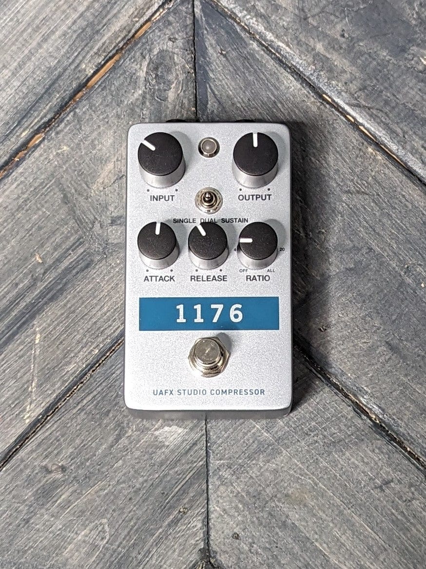 Used Universal Audio UAFX 1176 view of top of pedal and controls