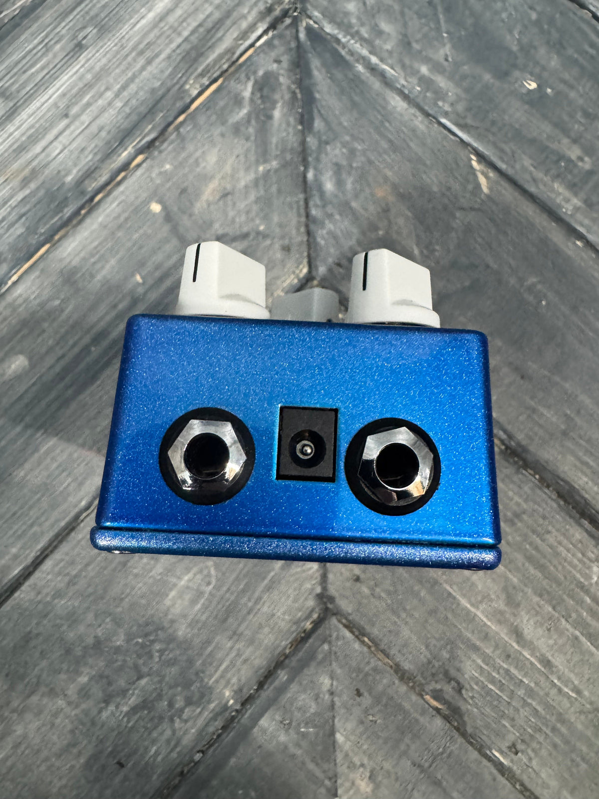 This is photo of the side of the pedal.