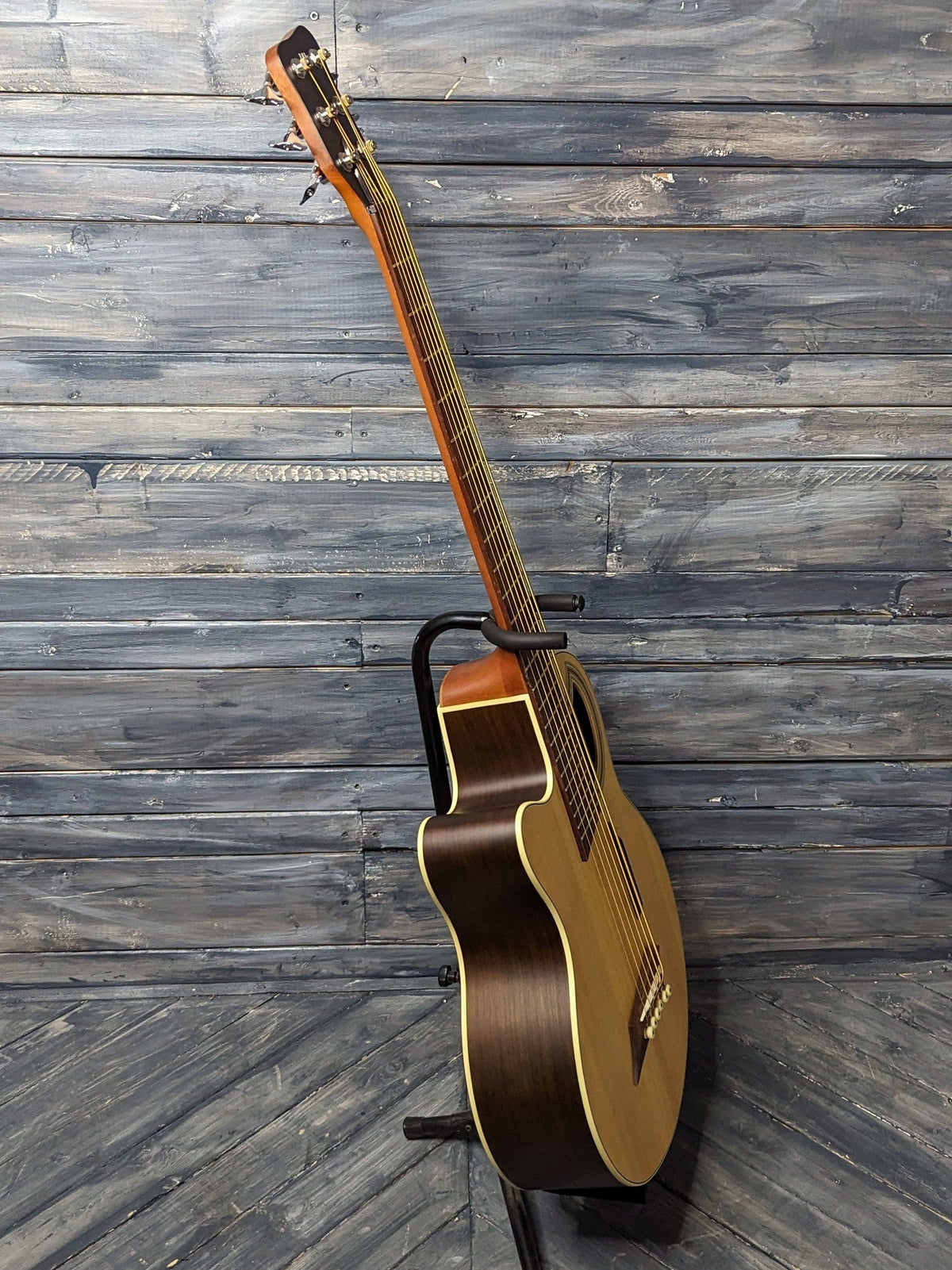 Warwick RockBass Left Handed full treble side view of the bass guitar