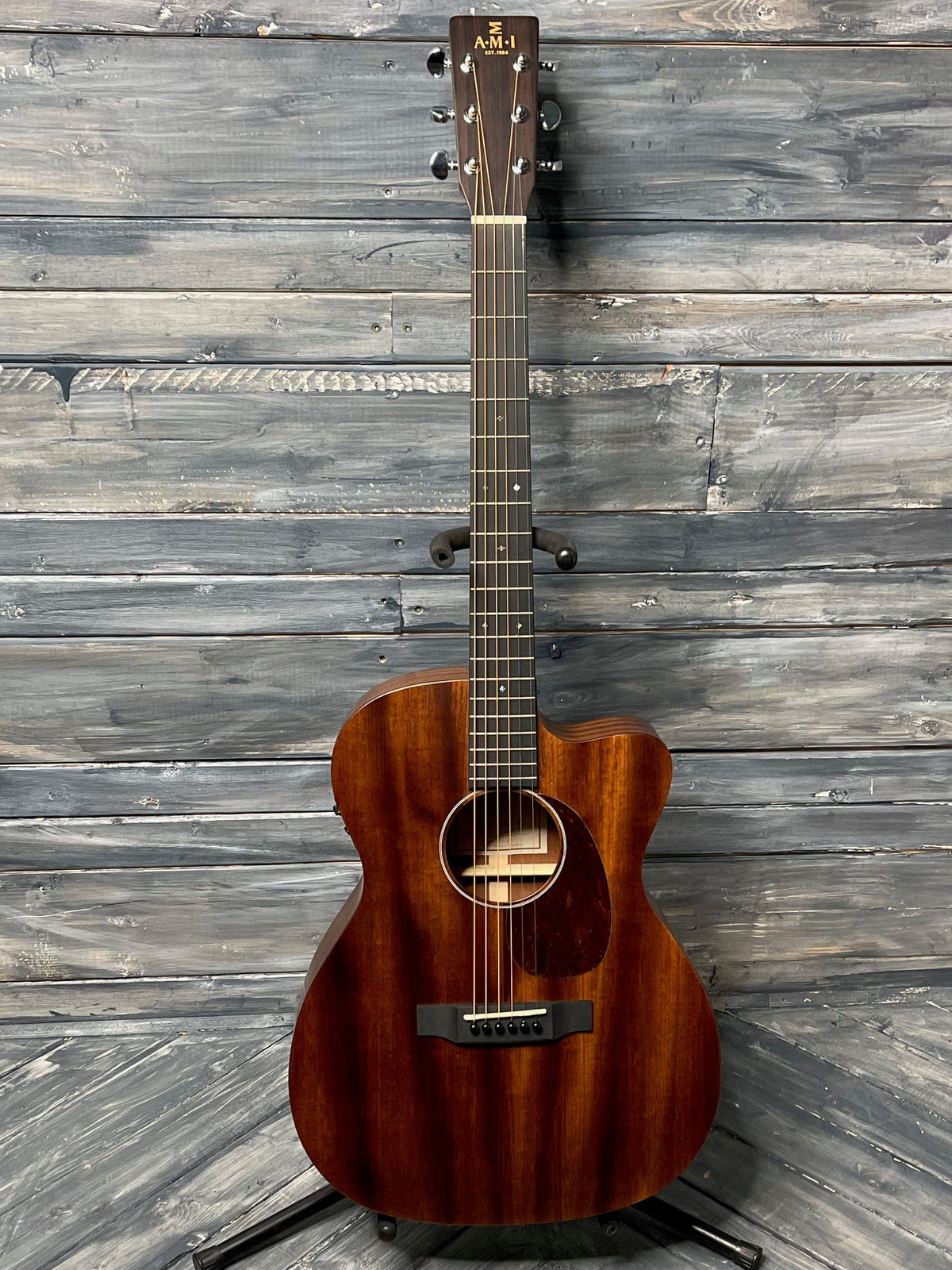 AMI-Guitars Acoustic Guitar AMI-Guitars 000MC-15E 15 Series Acoustic Electric Guitar- Mahogany