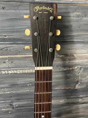 Martin 000-17 front of headstock