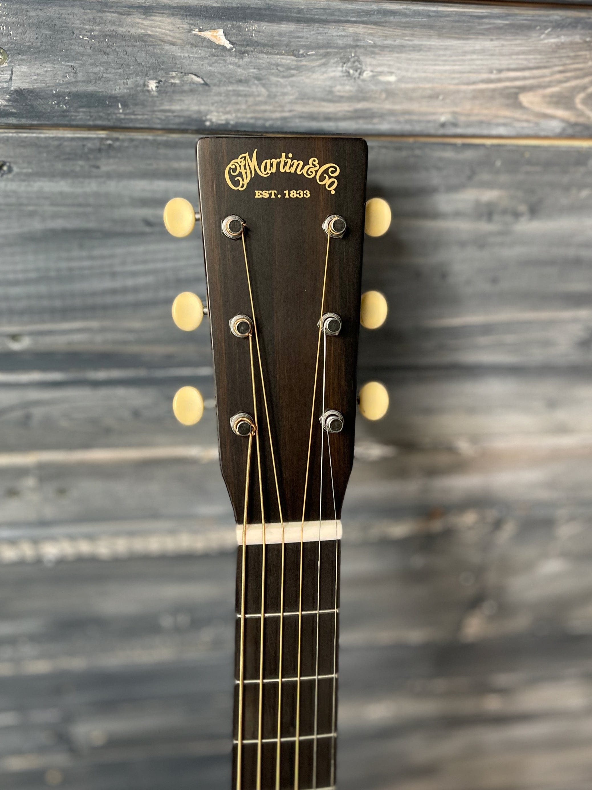 Martin Guitars Inlay Style Top