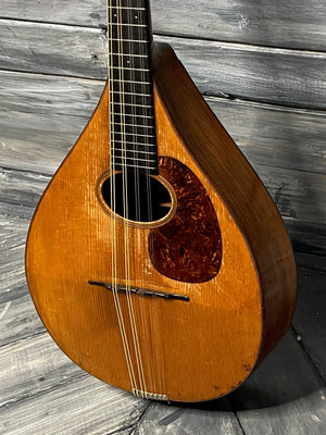 Used Martin 1923 A Style Mandolin body view of treble side