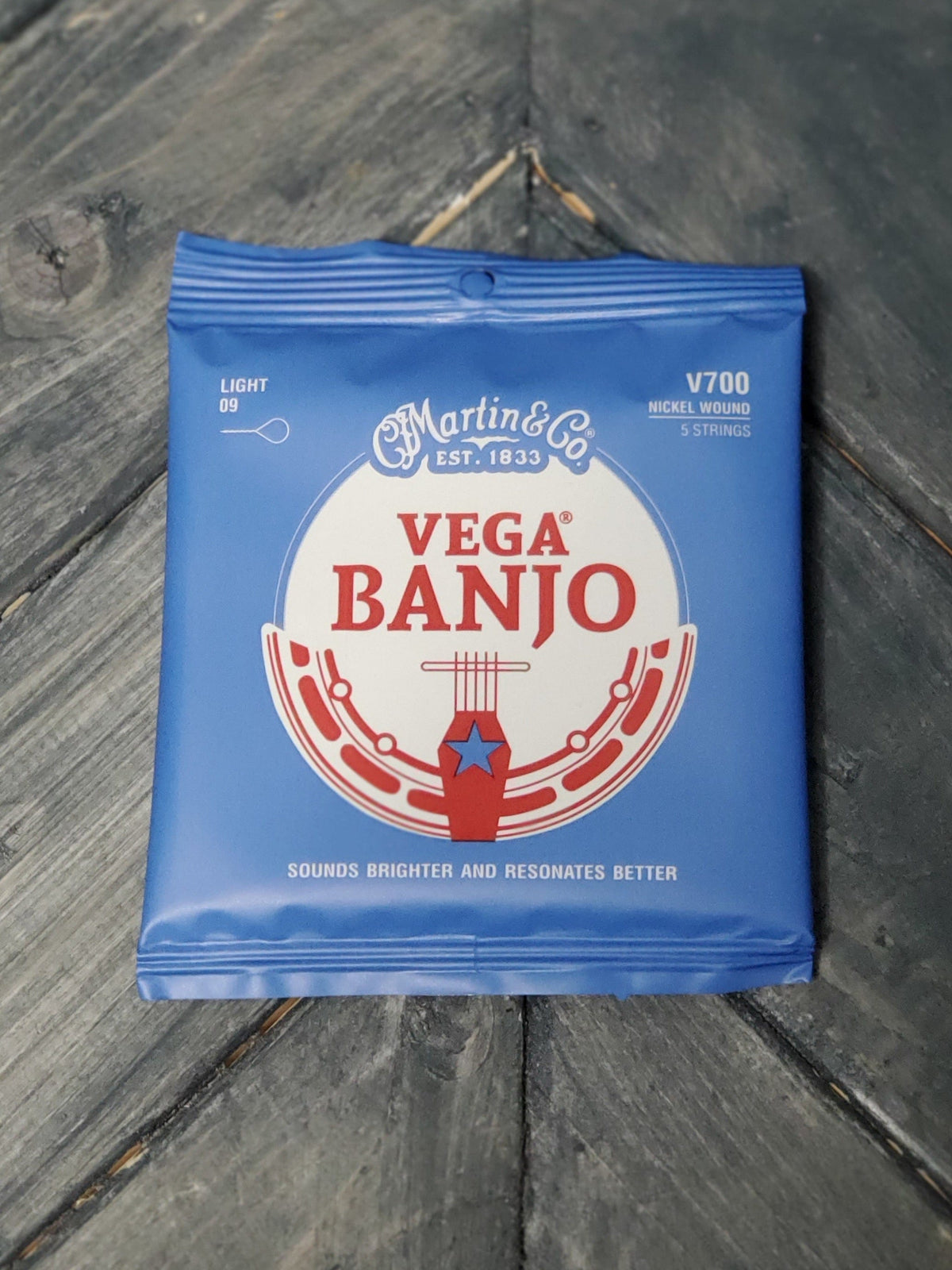 Martin V720 Vega Steel/Nickel 4-String Tenor Banjo Strings front of packaging