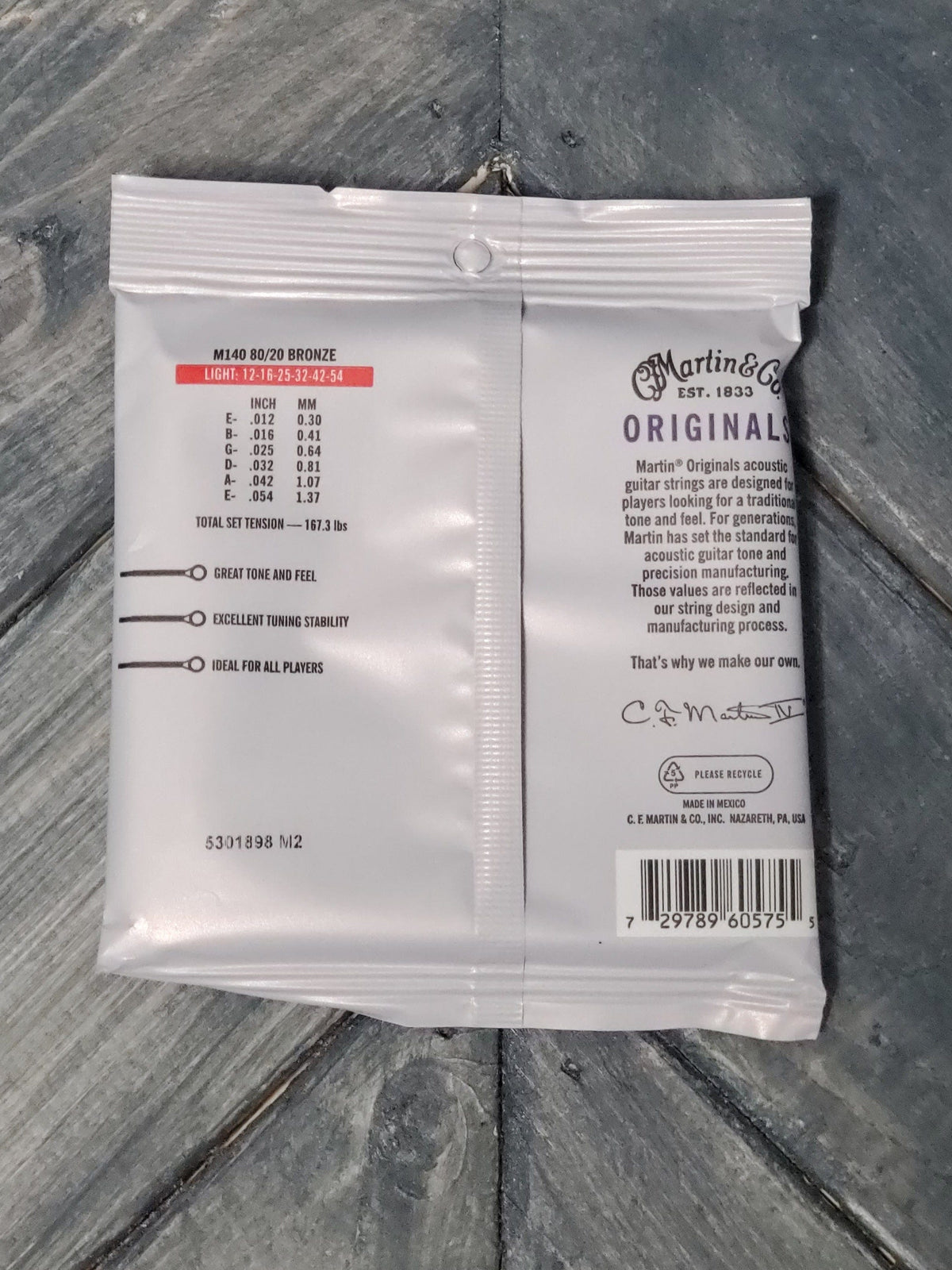 Martin M140 Original Acoustic 80/20 Bronze Guitar Strings back of packaging