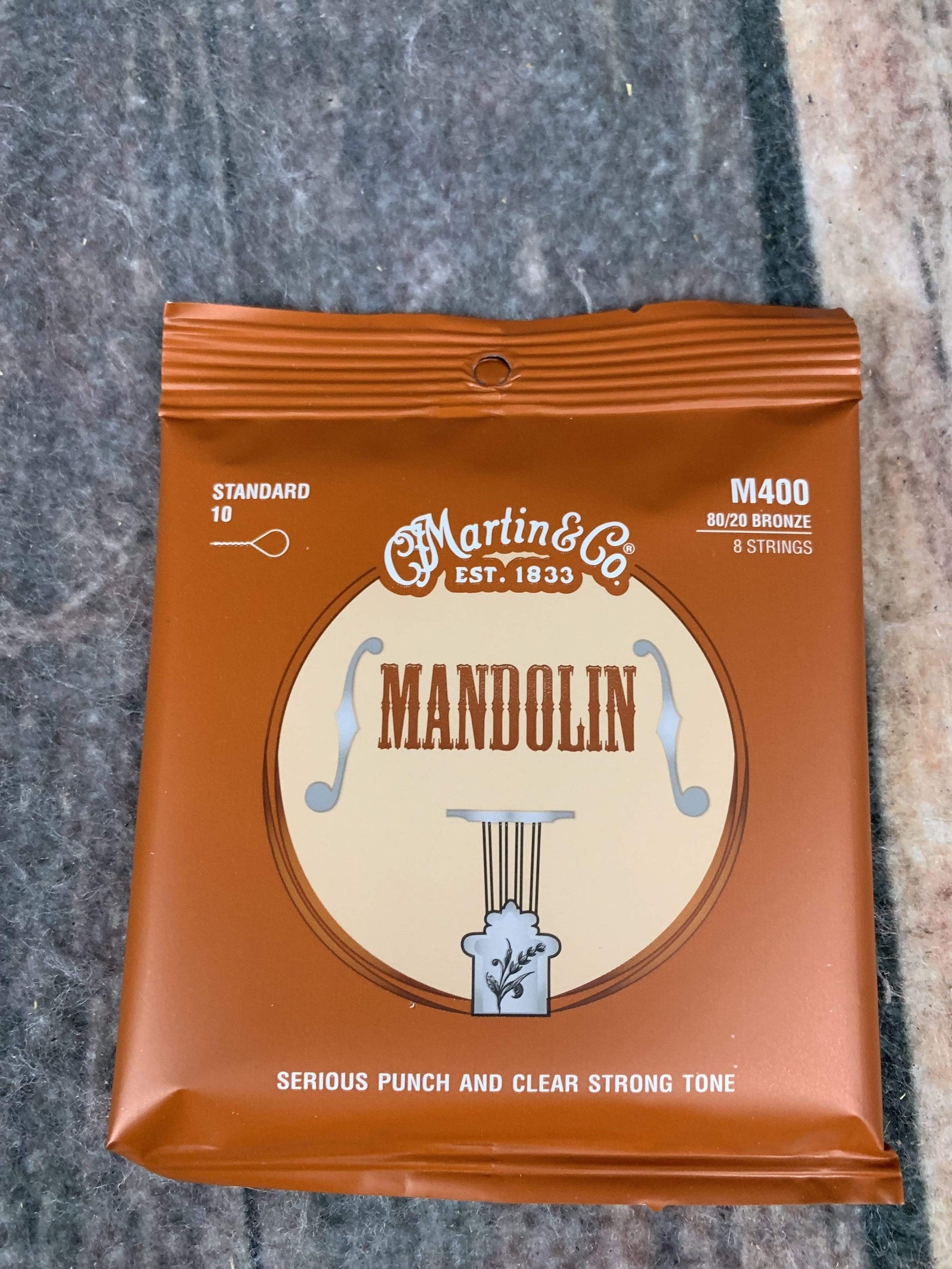 Martin M400 Standard Mandolin Strings front of packaging