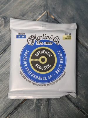 Martin MA150 Authentic Acoustic Superior Performance 80/20 Bronze Guitar Strings front of packaging