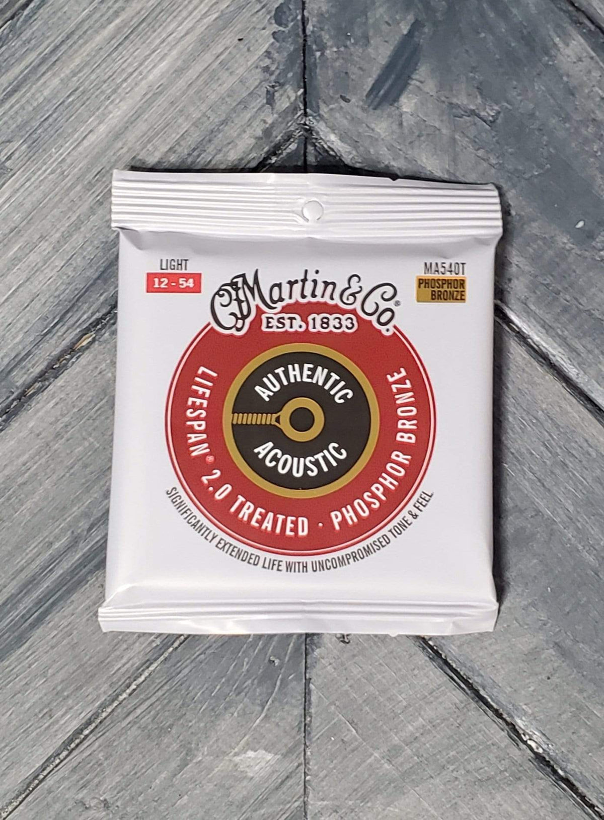 Martin MA540T Authentic Acoustic Lifespan® 2.0 Phosphor Bronze Treated Acoustic Guitar Strings front of packaging