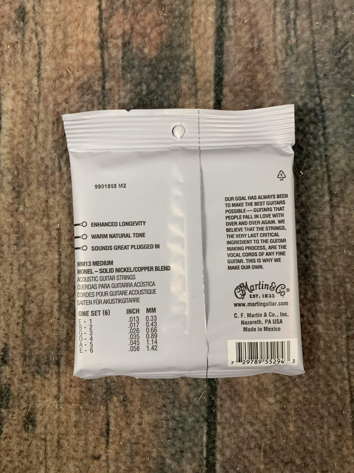 Martin MM13 Monel Acoustic Guitar Strings back of packaging