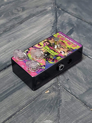 Catalinbread Skewer left side of pedal with output jack and power input