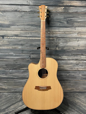 Cole Clark Acoustic Electric Guitar Cole Clark Left Handed FL2ECLHBB Fat Lady 2 Bunya Top and Blackwood Back and Sides Acoustic Electric Guitar