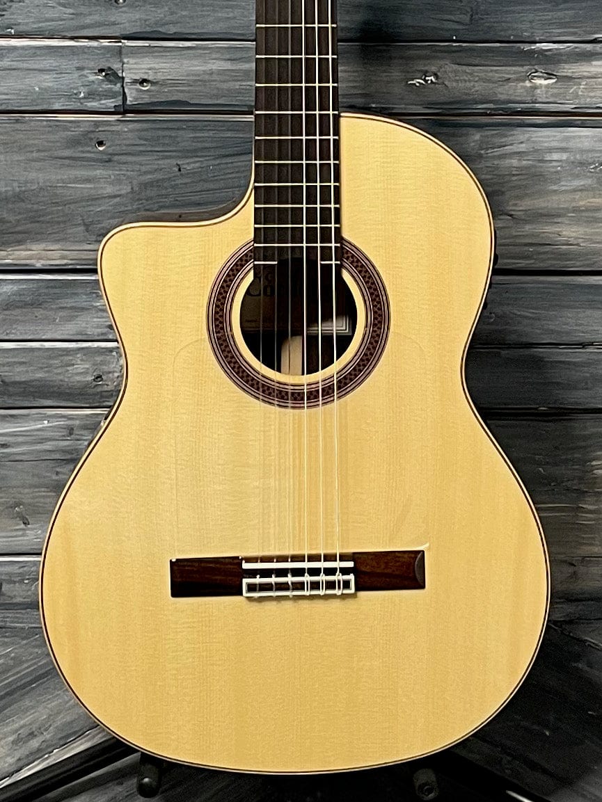 Ortega Left Handed R131L Family Series Pro Nylon String Acoustic