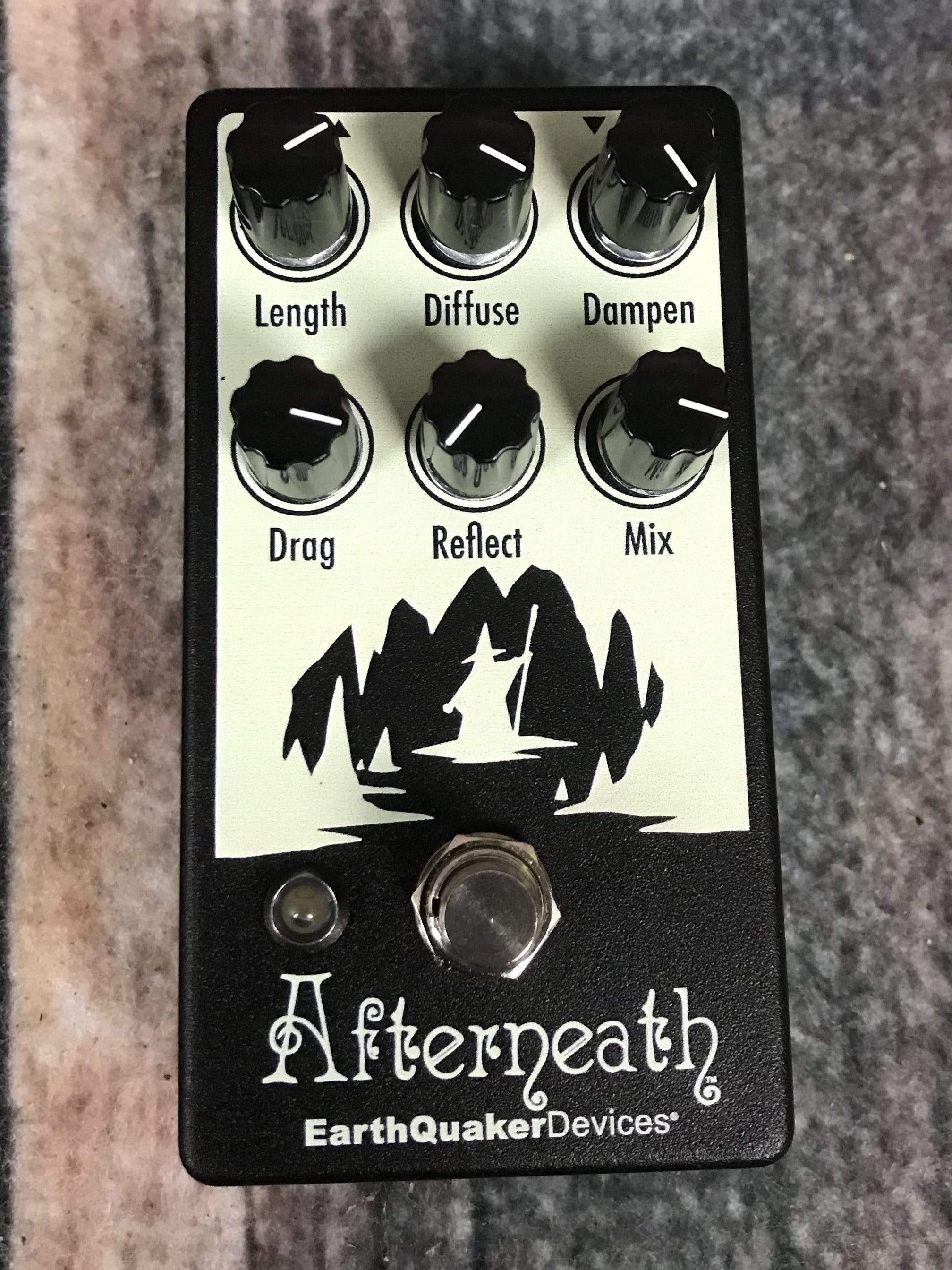 aftermath pedal Earthquaker Devices Afterneath Otherwordly Reverberator Reverb Pedal