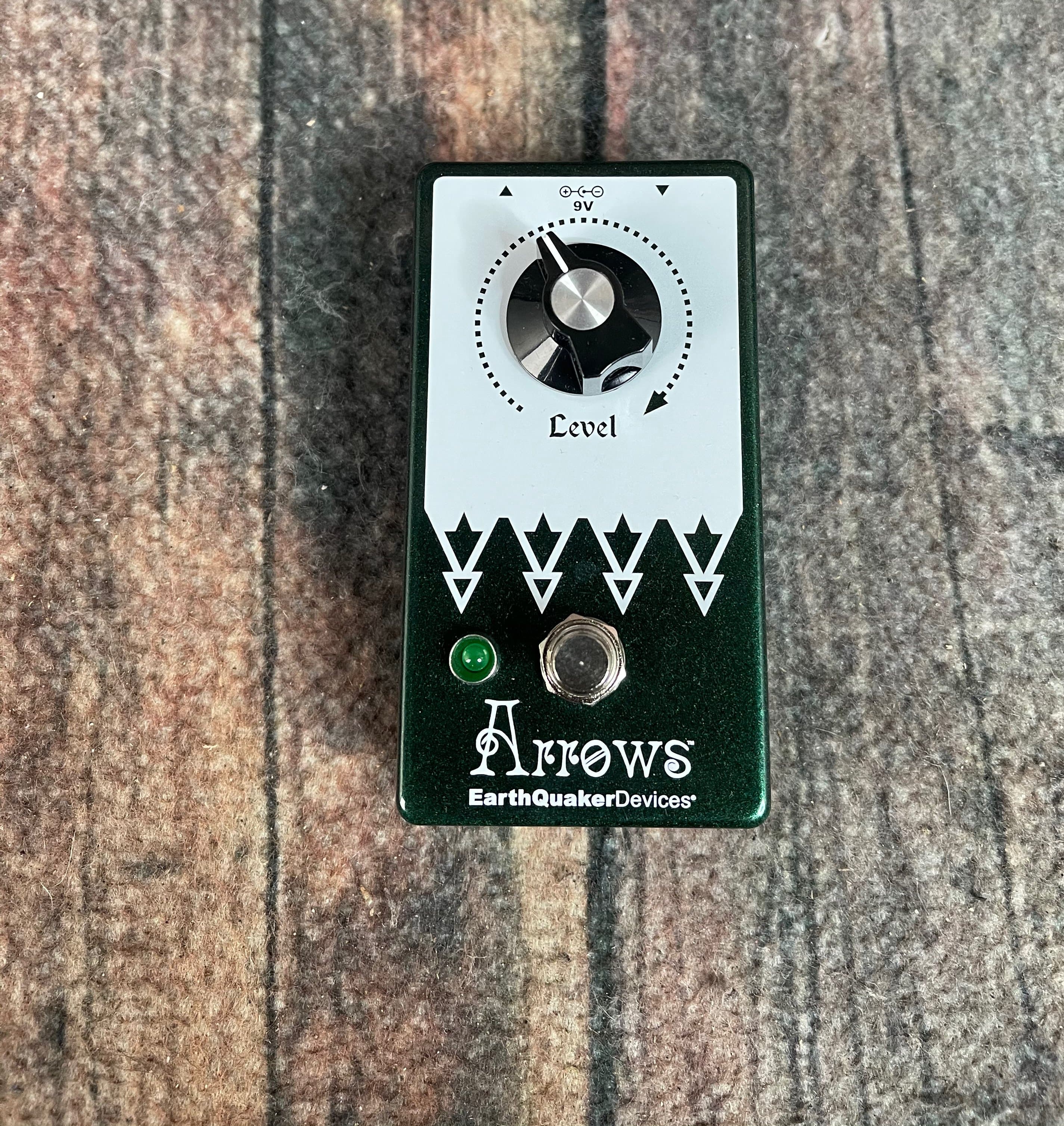 EarthQuaker Devices Arrows Pre-Amp Booster Pedal EarthQuaker Devices Arrows Pre-Amp Booster Pedal