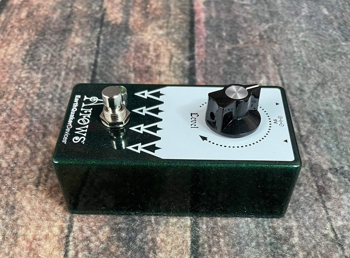 EarthQuaker Devices Arrows Pre-Amp Booster Pedal - Adirondack Guitar