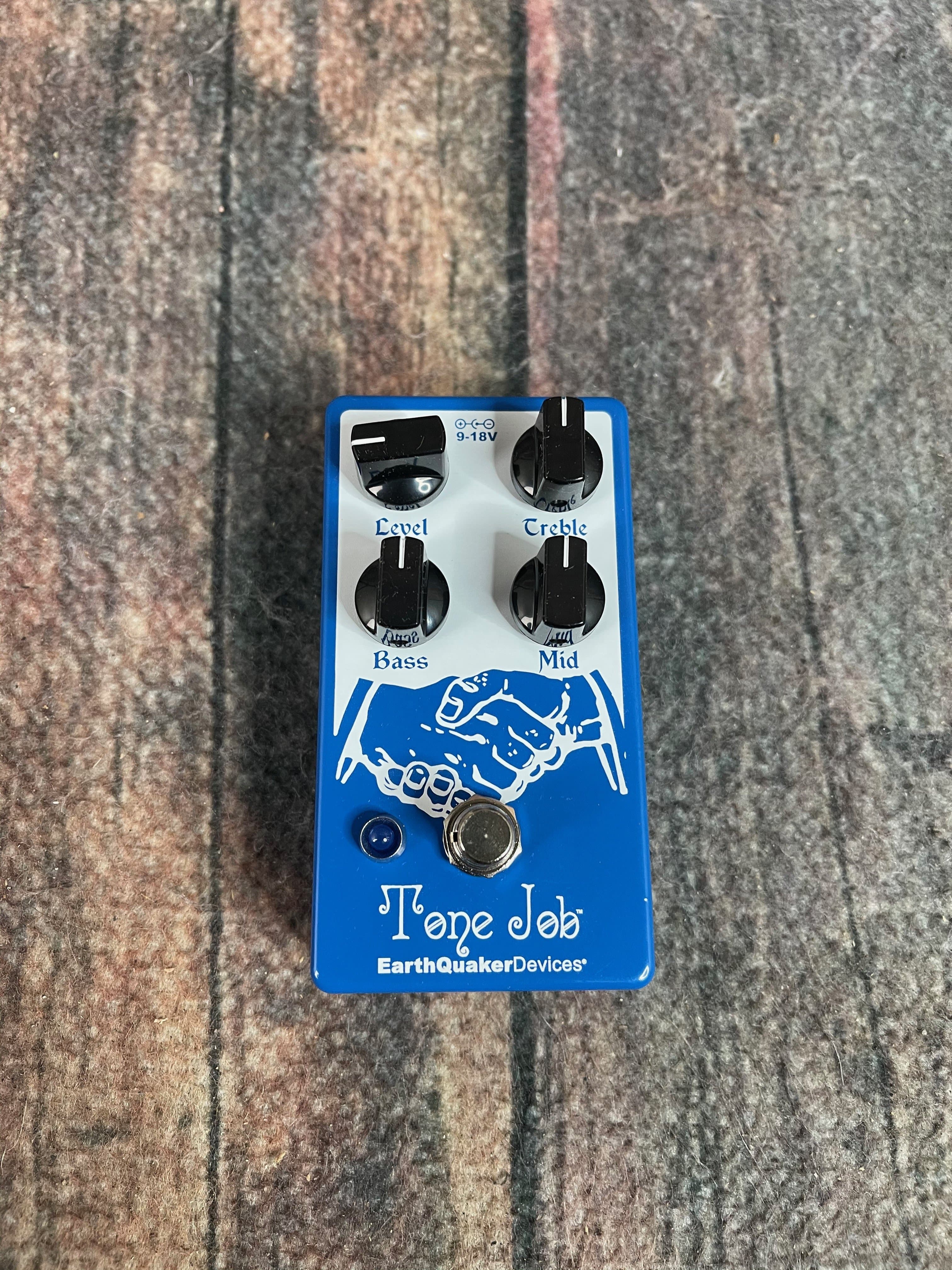tone job pedal Earthquaker Devices Tone Job V2 EQ and Boost Pedal