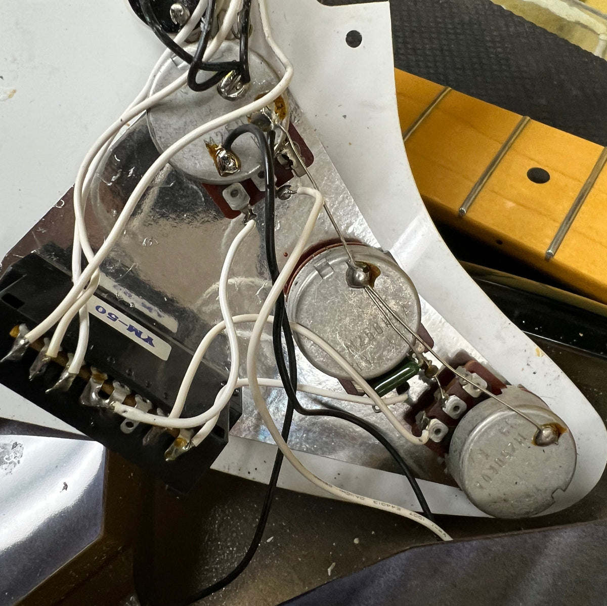 Fender Electric Guitar Used Fender 1993-1994 Japanese ST-54EX Stratocaster with Case- Grey Burst