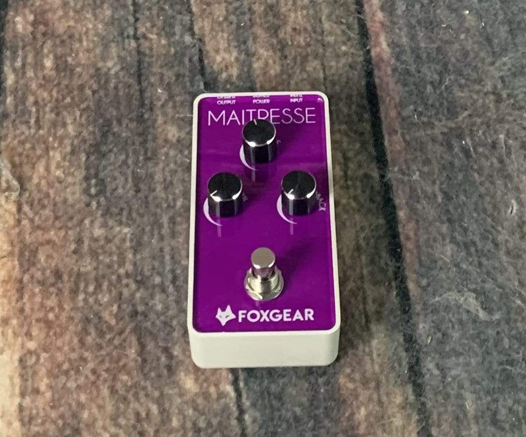 boutique flanger pedal FoxGear Maitresse Flanger Pedal