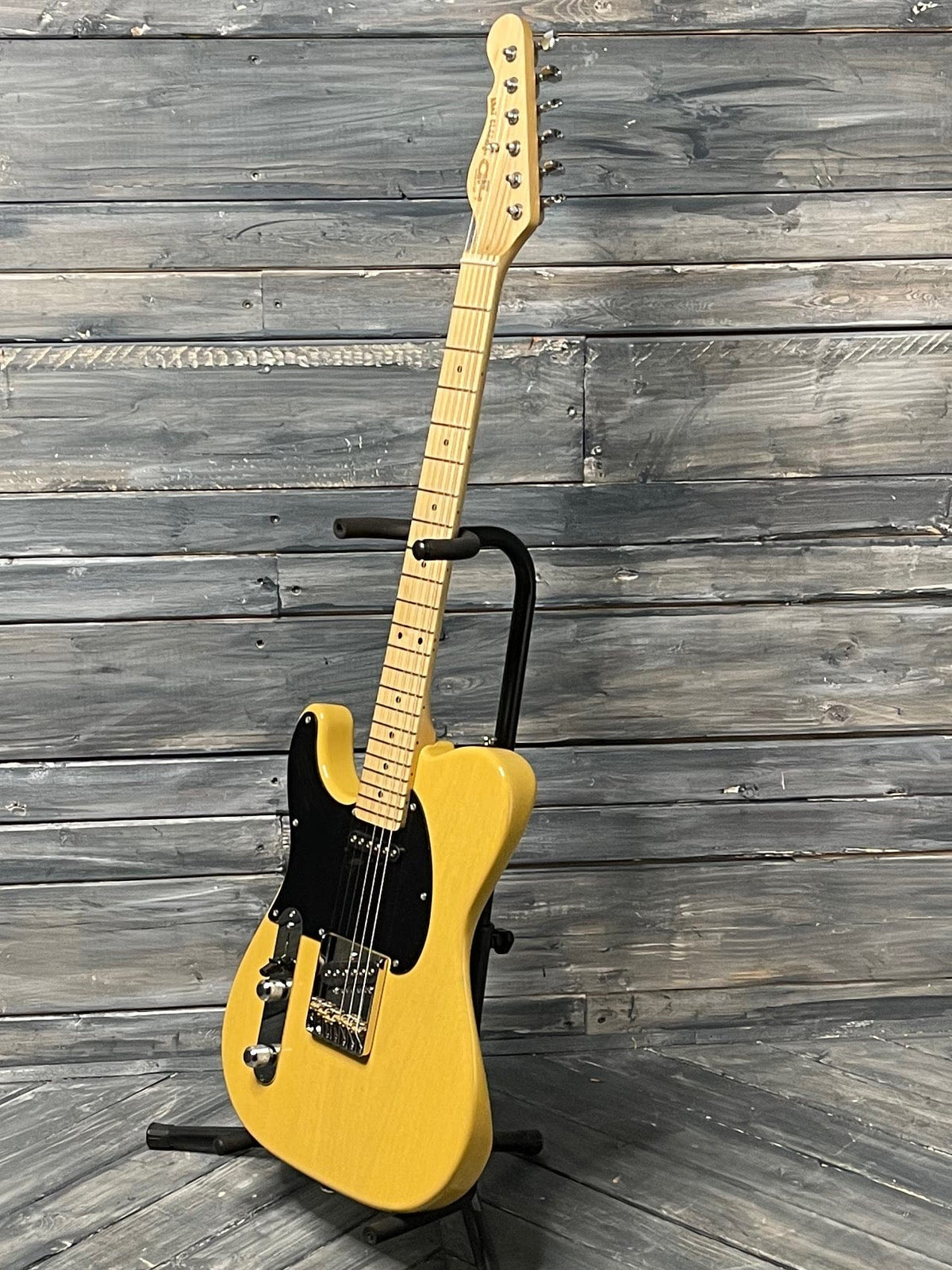 G&L Guitars Electric Guitar G&L Left Handed Fullerton Deluxe ASAT Electric guitar - Buttersctoch Blonde