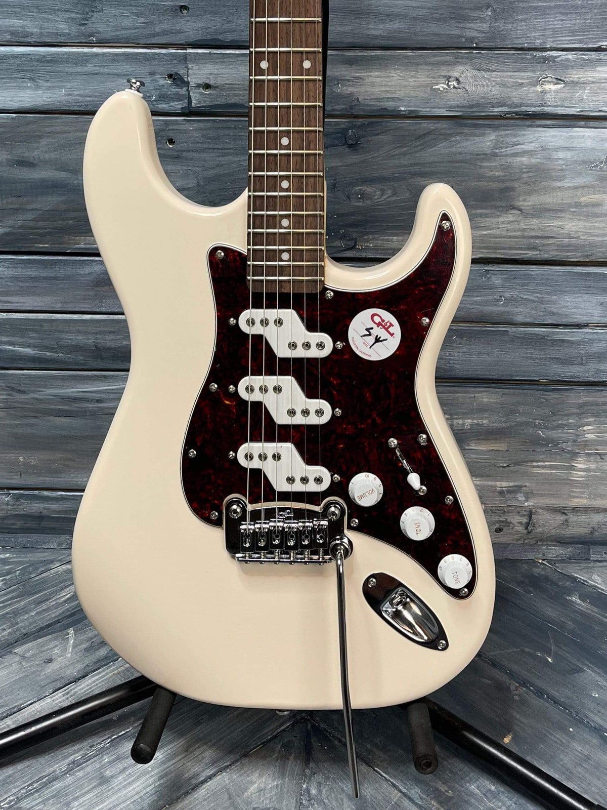 G&L Guitars Electric Guitar G&L Tribute Comanche Electric Guitar - Olympic White- Blem