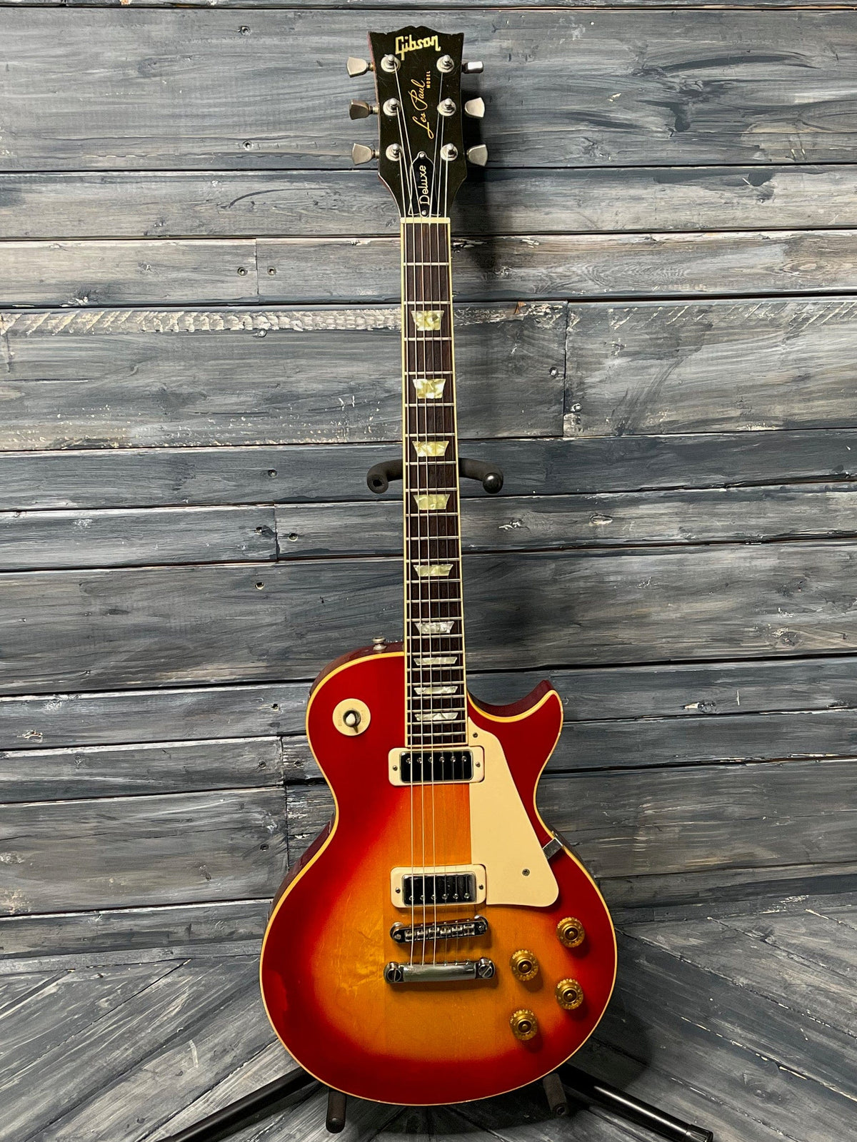Gibson Electric Guitar Used Gibson USA 1980 Les Paul Deluxe with Gibson Case- Cherry Burst