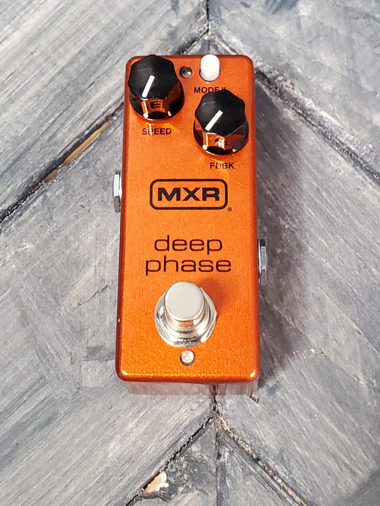 MXR Deep Phase top of pedal and controls