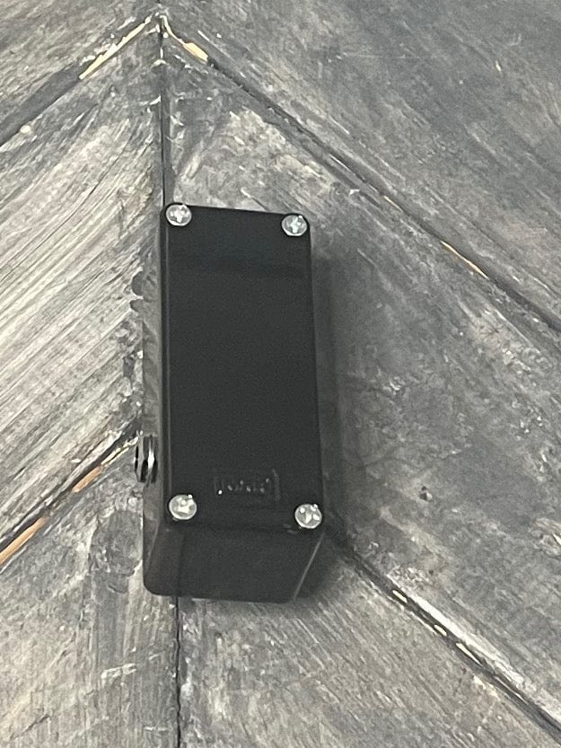 MXR Raw Dawg EG74 Eric Gales Overdrive Pedal bottom of pedal