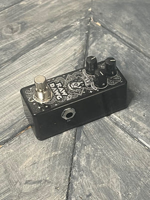 MXR Raw Dawg EG74 Eric Gales Overdrive Pedal right side of pedal and input jack