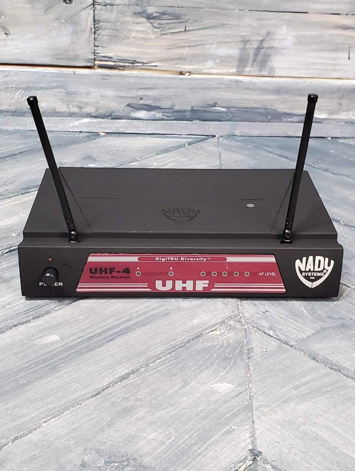 nady systems wireless reciever Used Nady Systems UHF-4 Wireless Reciever